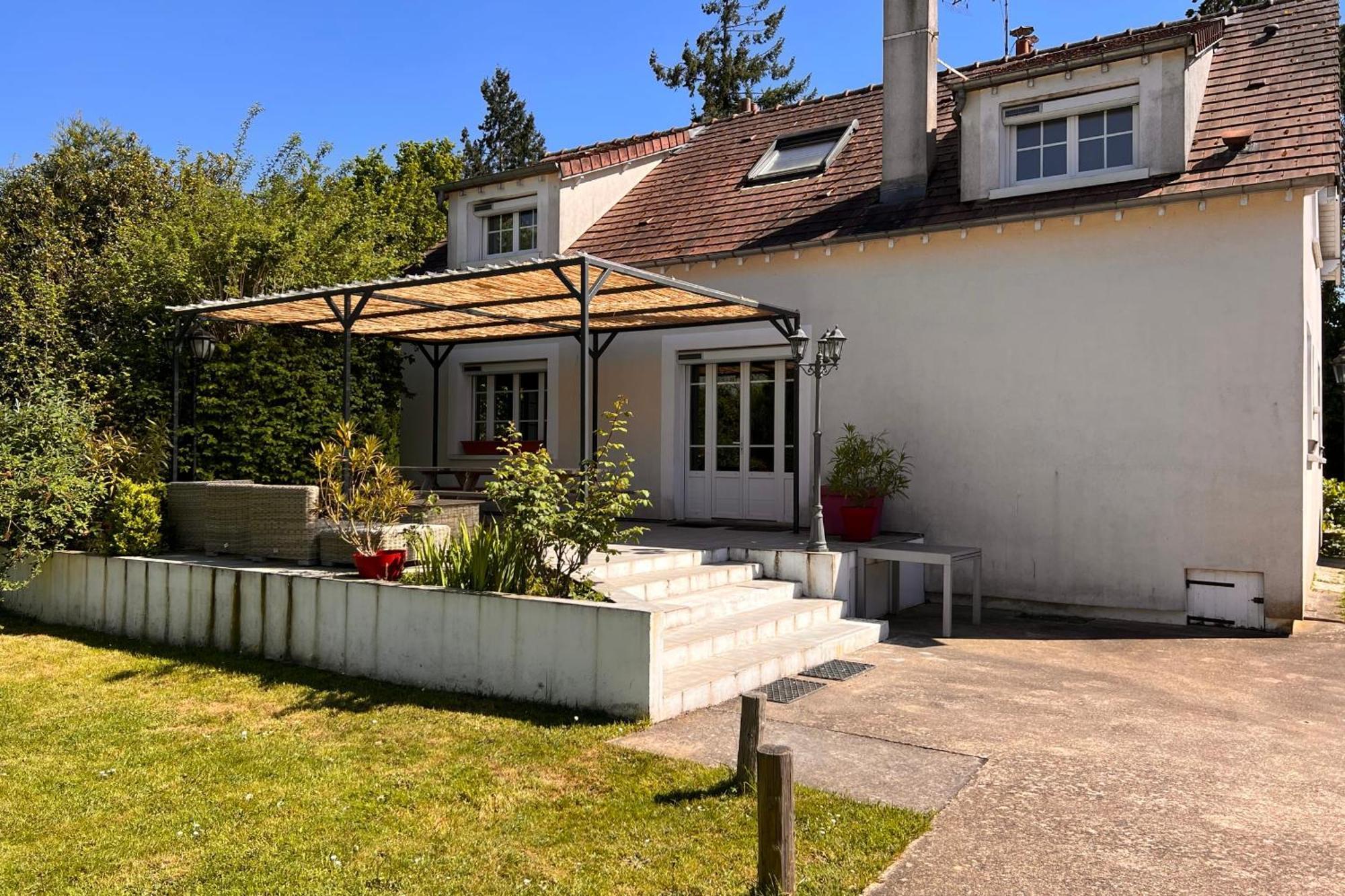 Les Sablons Villa La Houssaye-en-Brie Exteriör bild